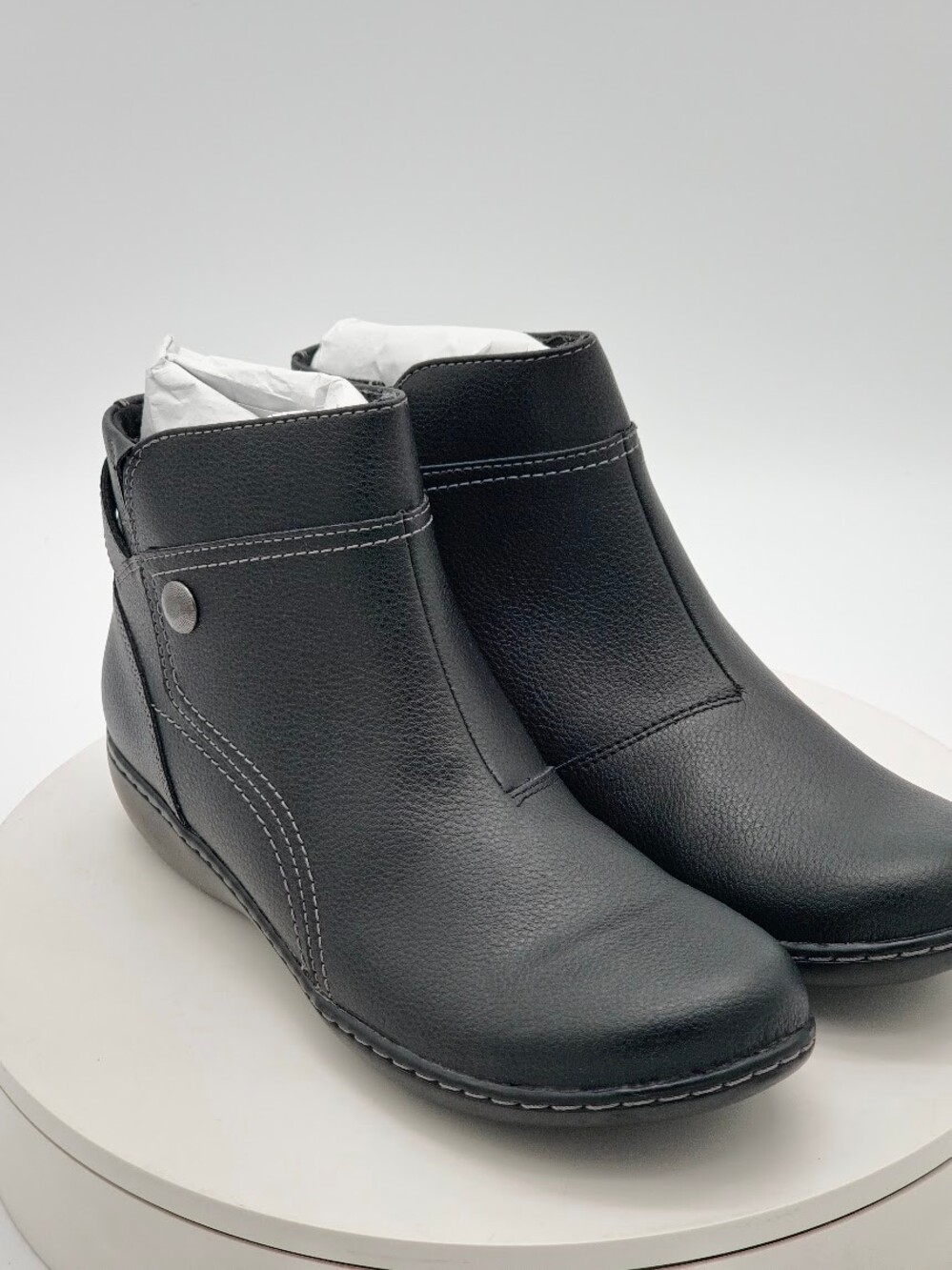 Clarks Black Leather Double Zip Comfort Ankle Boots Women’s Size 8 M